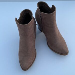 TRENDS UP Woman’s Fashion Side Zipper Suede Ankle Booties SZ: 8M
